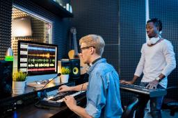 Software Defined Radio Market: The Strategic Shift Driving Connectivity and Innovation