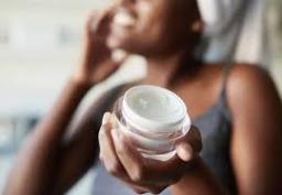 Facial Care Market Trends in Anti-Pollution and Protective Skincare Product Adoption Globally